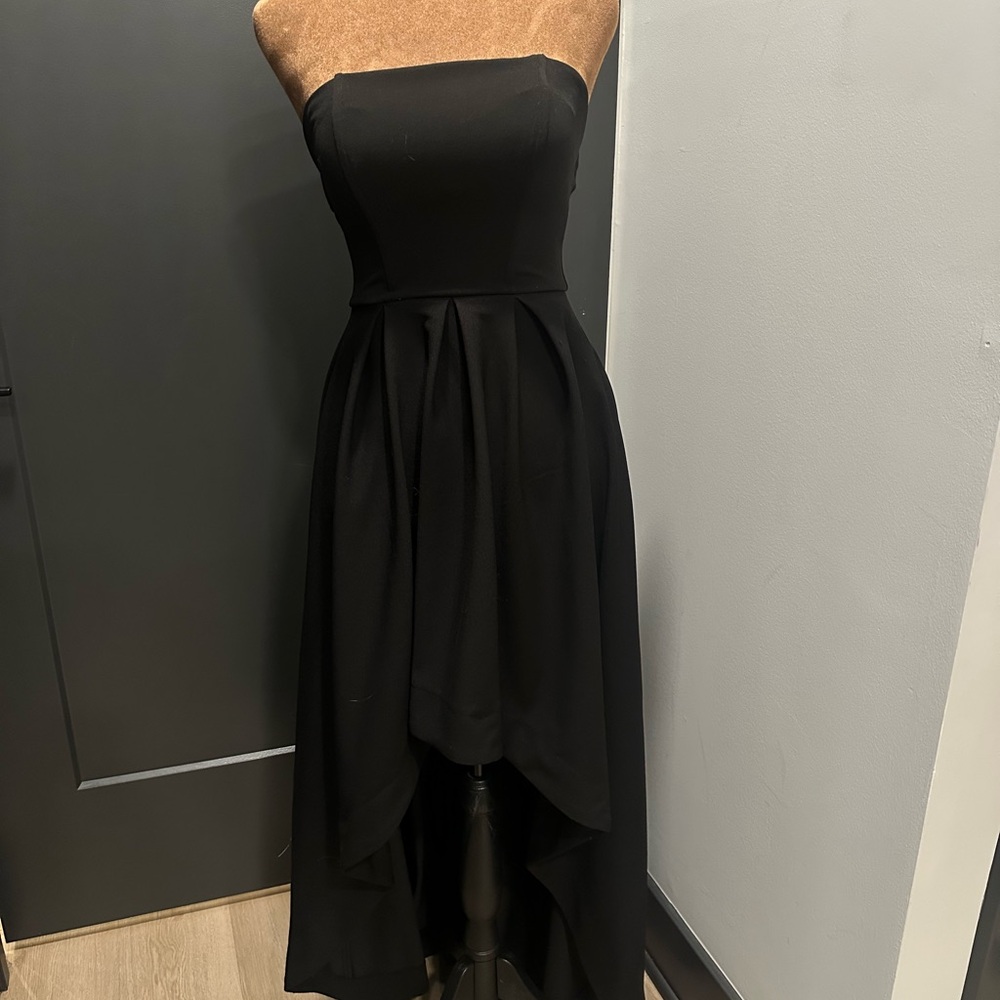 Elegant Black Strapless Dress